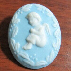 Vintage KD Blue White Cherub Angel Oval Cameo Brooch Pin Fashion Jewelry